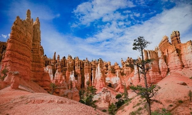 Hiking the Hoodoos in Bryce Canyon National Park, Utah