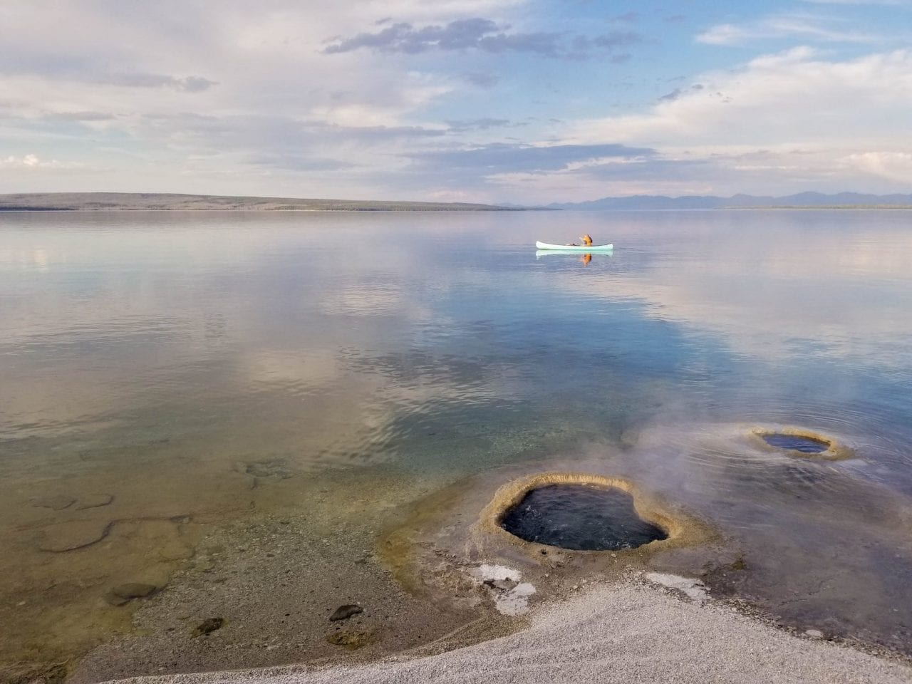 Lakeshore Geyser in West Thumb